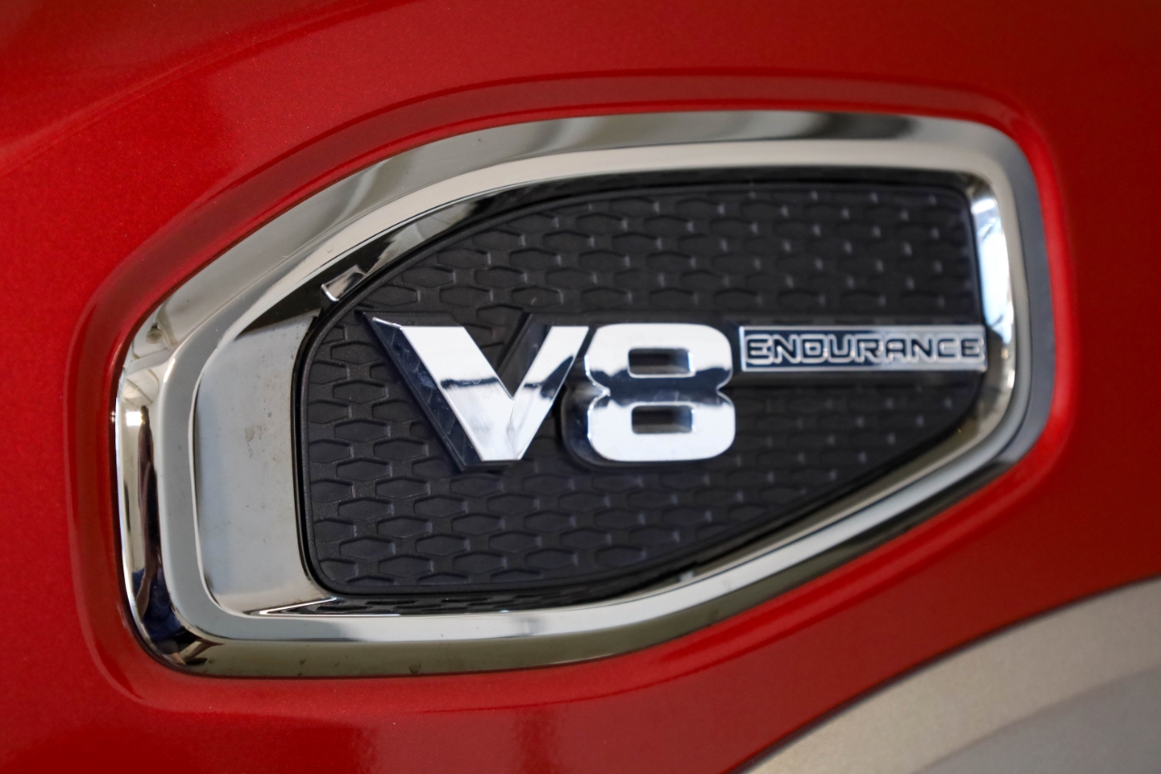 Nissan Titan 4x4 Crew Cab Platinum Reserve 2017