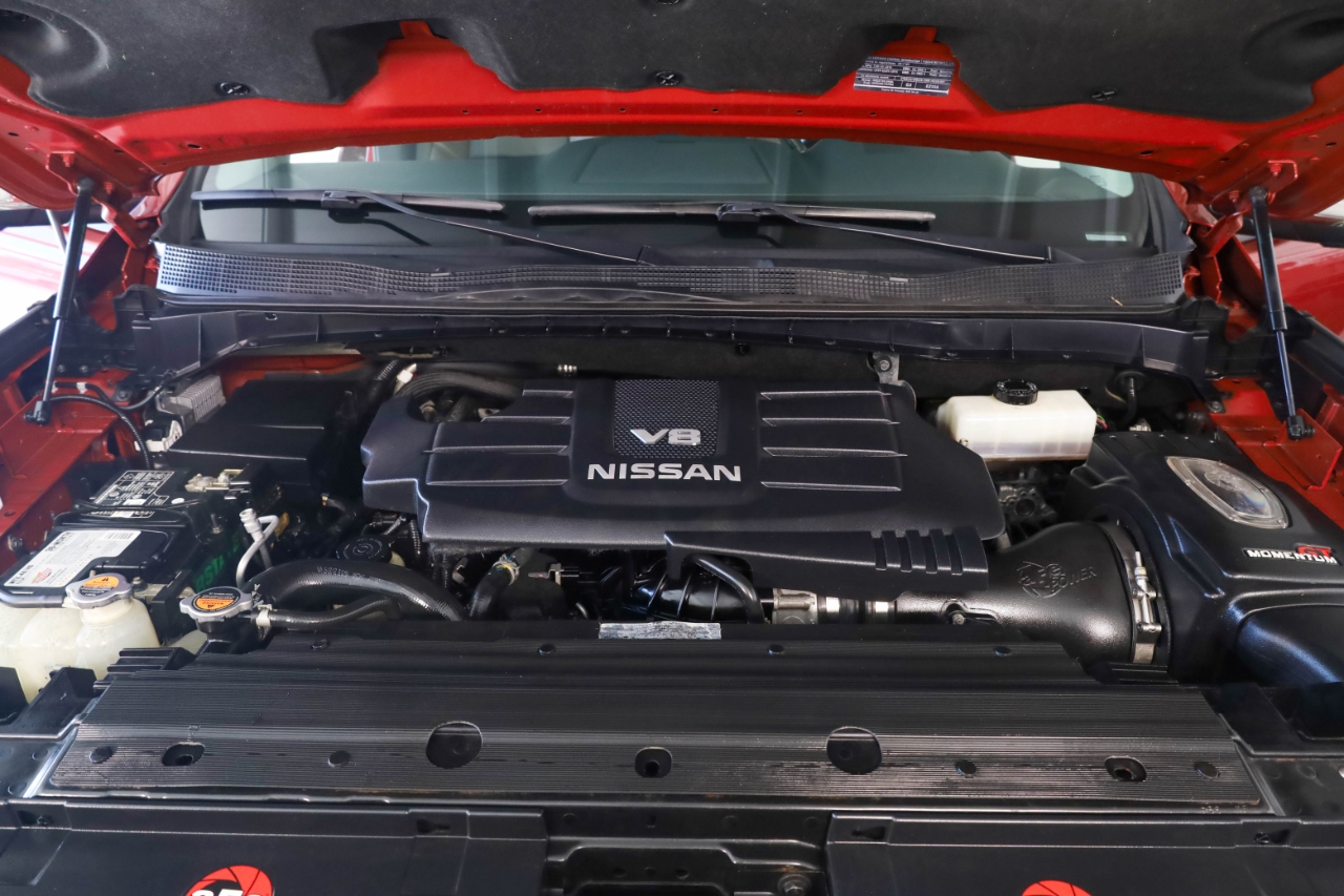 Nissan Titan 4x4 Crew Cab Platinum Reserve 2017