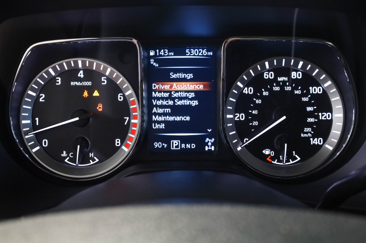 Nissan Titan 4x4 Crew Cab Platinum Reserve 2017