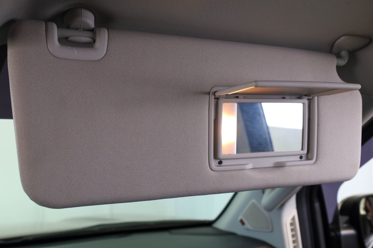 Nissan Titan 4x4 Crew Cab Platinum Reserve 2017