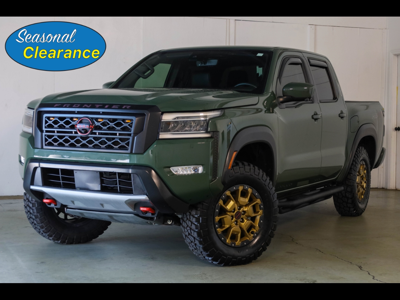 Nissan Frontier Crew Cab 4x4 PRO-4X Auto *Ltd Avail* 2023