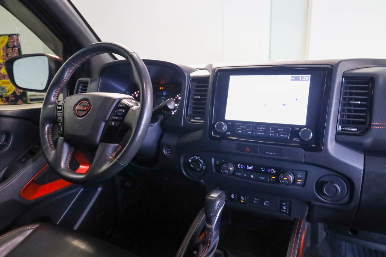 Nissan Frontier Crew Cab 4x4 PRO-4X Auto *Ltd Avail* 2023