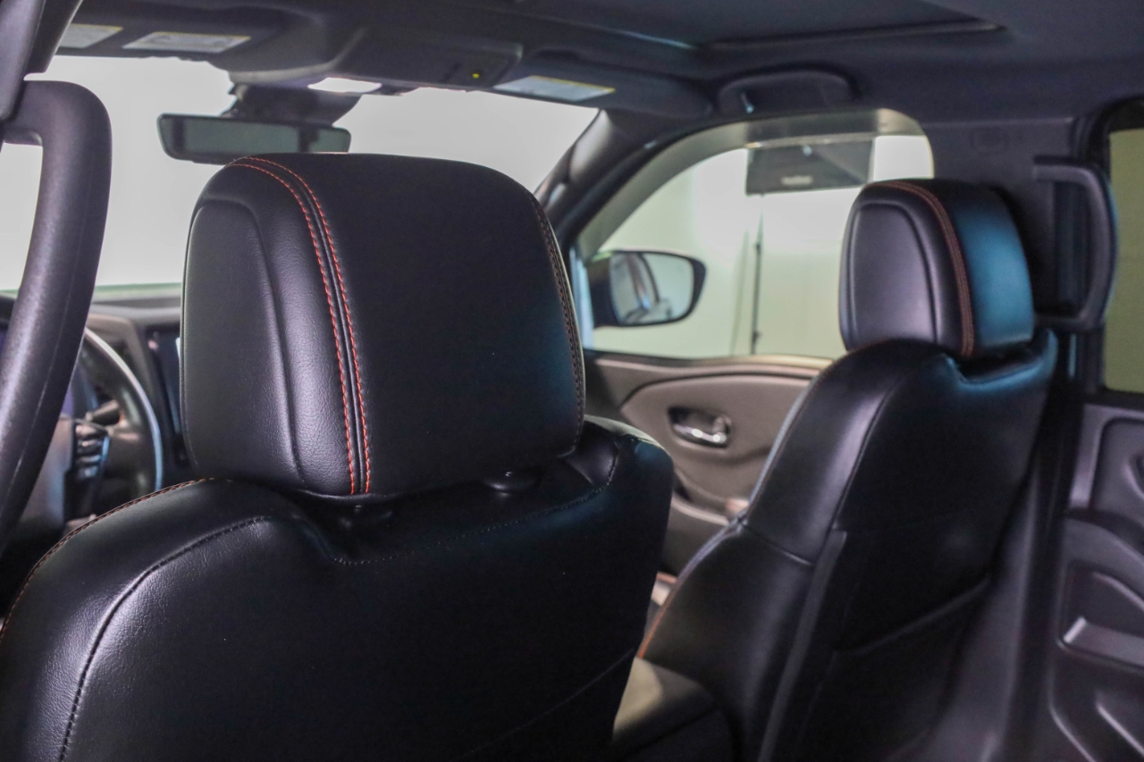 Nissan Frontier Crew Cab 4x4 PRO-4X Auto *Ltd Avail* 2023