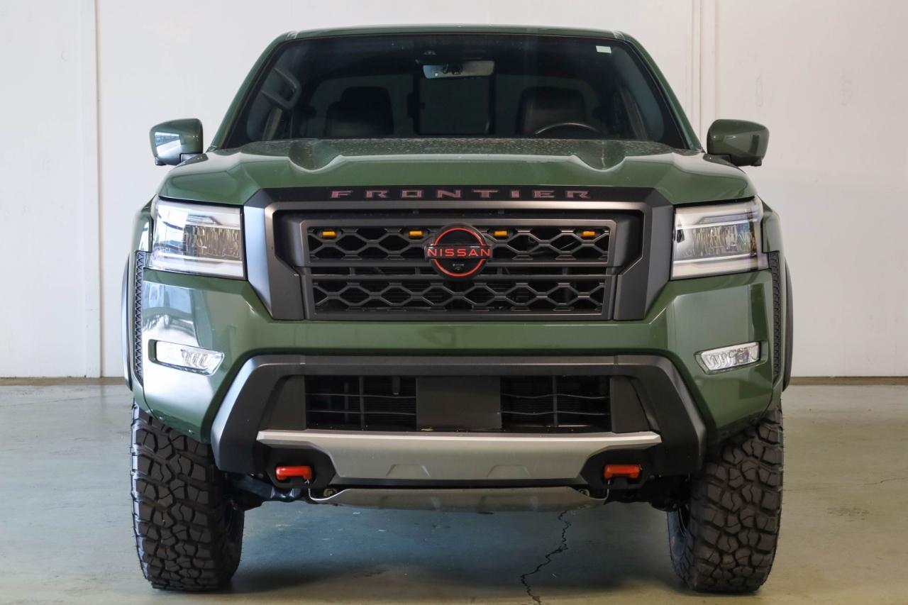 Nissan Frontier Crew Cab 4x4 PRO-4X Auto *Ltd Avail* 2023