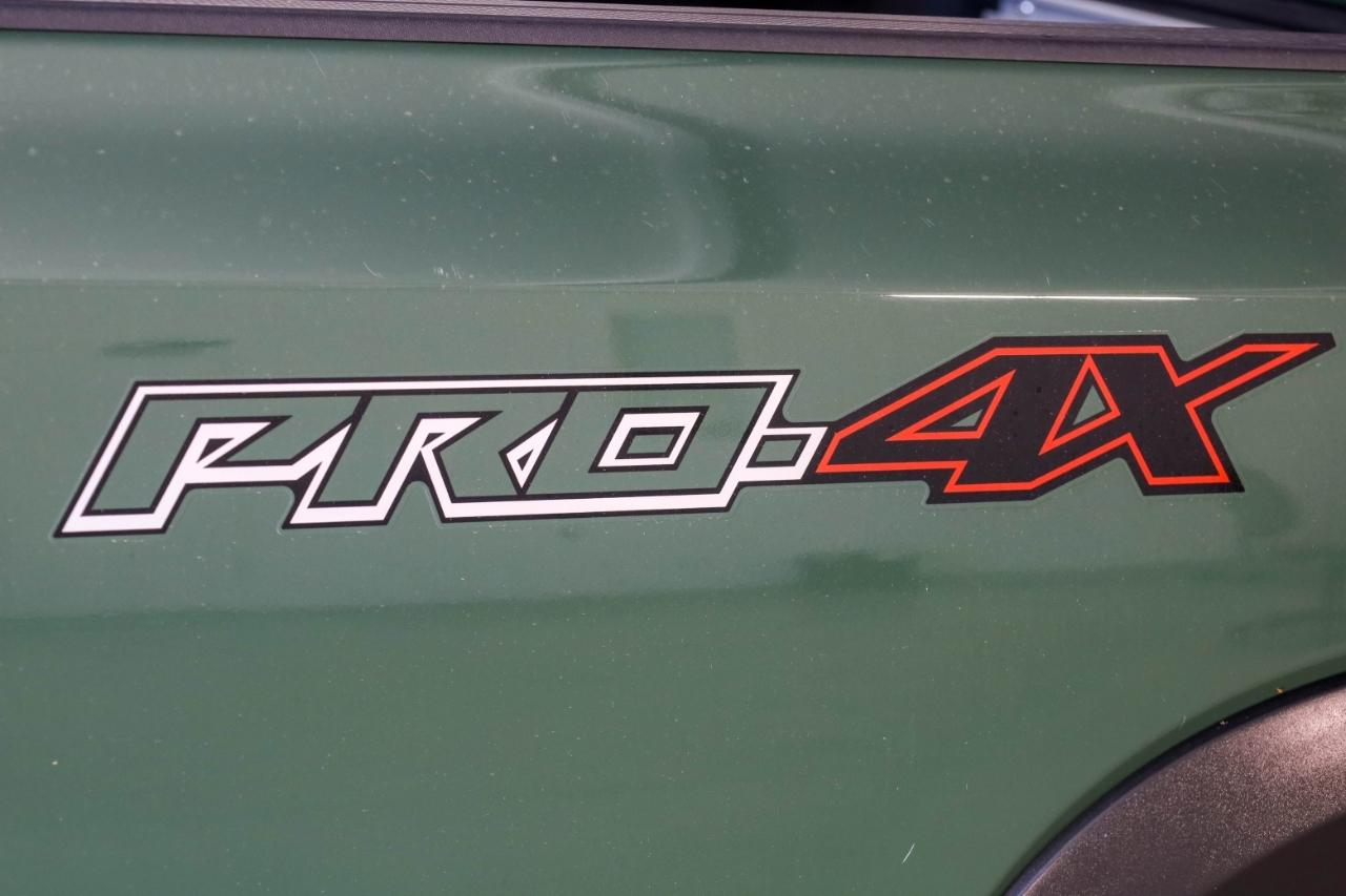 Nissan Frontier Crew Cab 4x4 PRO-4X Auto *Ltd Avail* 2023