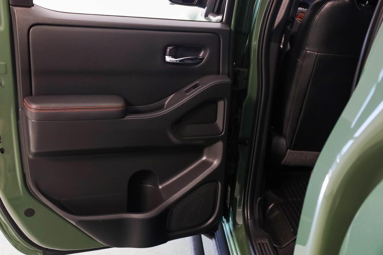 Nissan Frontier Crew Cab 4x4 PRO-4X Auto *Ltd Avail* 2023