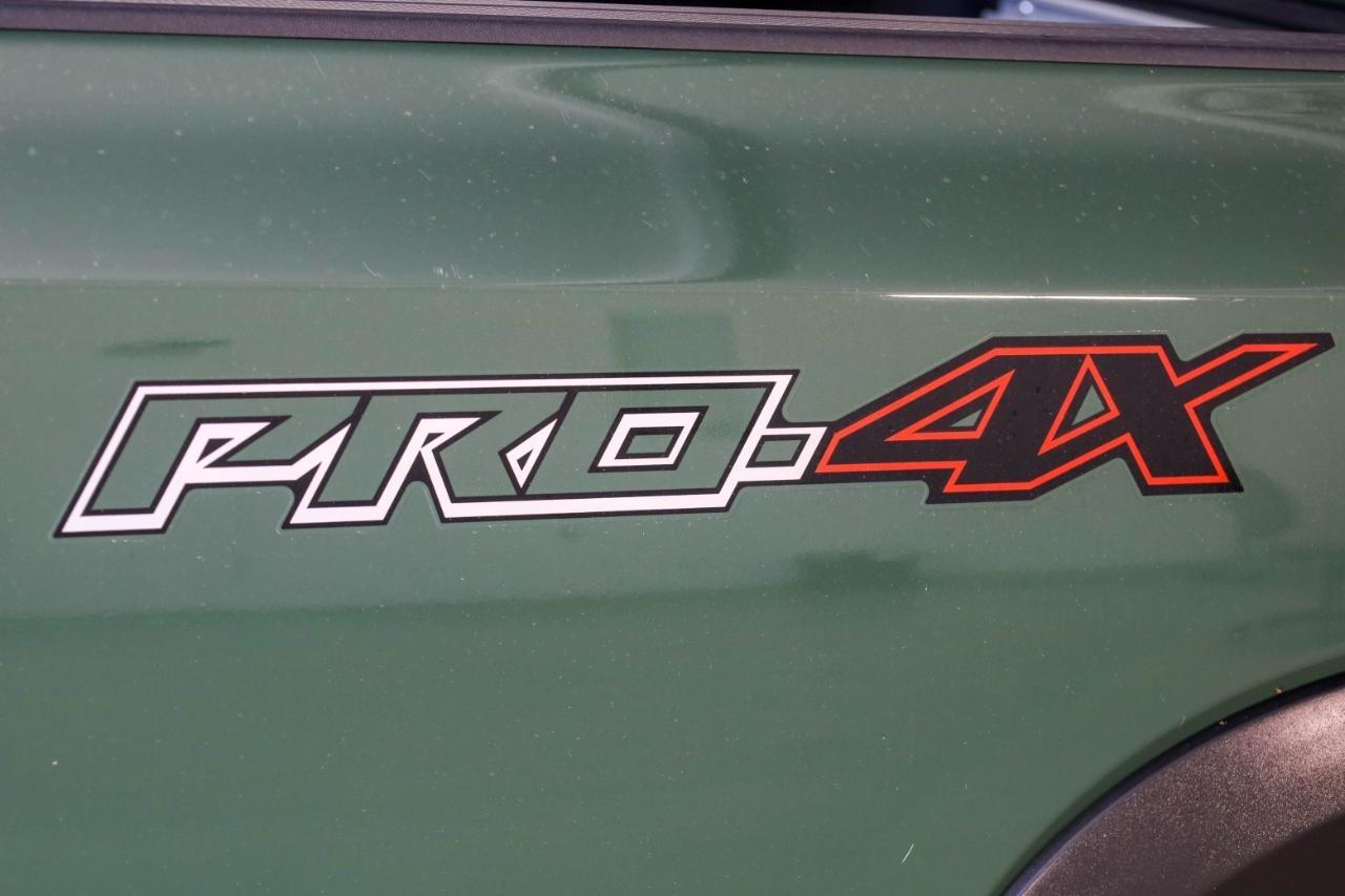 Nissan Frontier Crew Cab 4x4 PRO-4X Auto *Ltd Avail* 2023