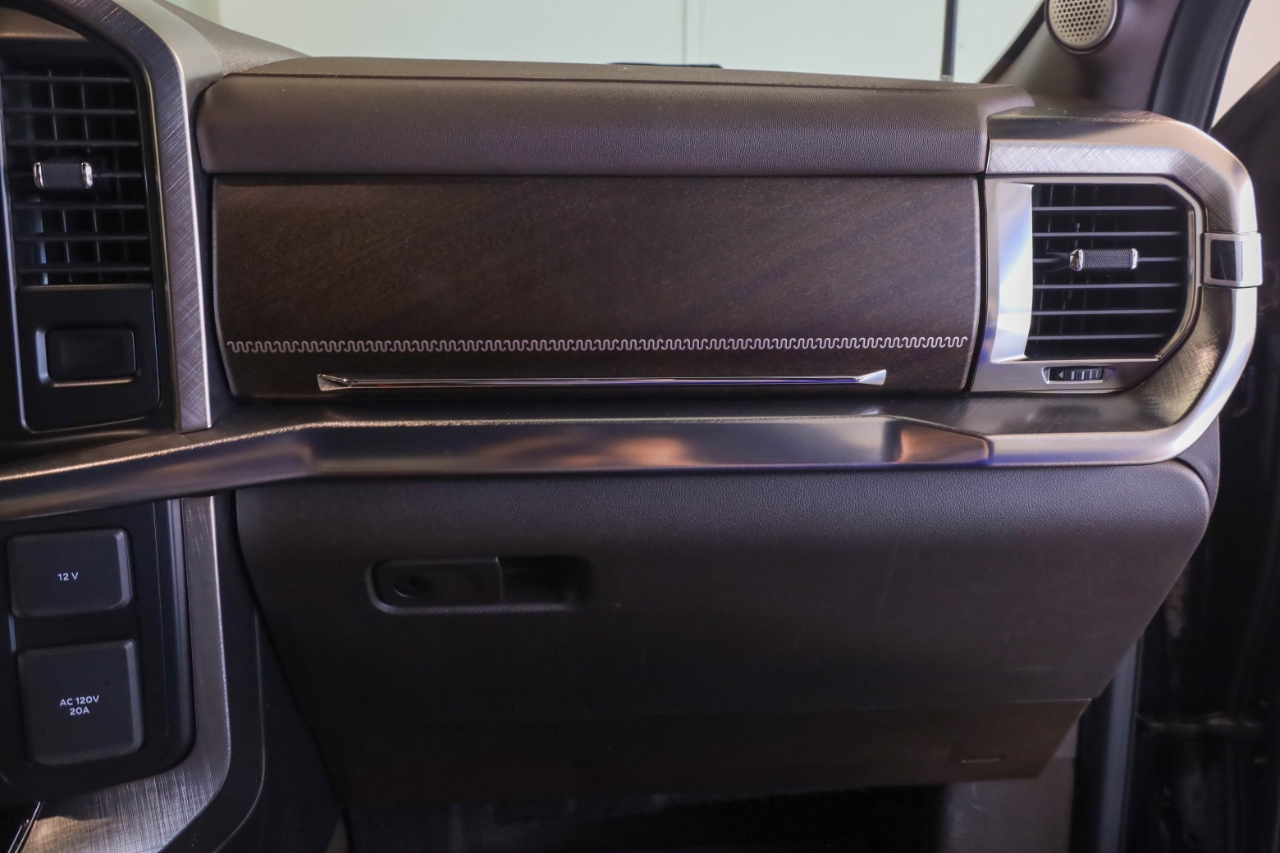 Ford F-150 King Ranch 4WD SuperCrew 5.5' Box 2021 Ford F-150 King Ranch 4WD SuperCrew 5.5' Box 2021