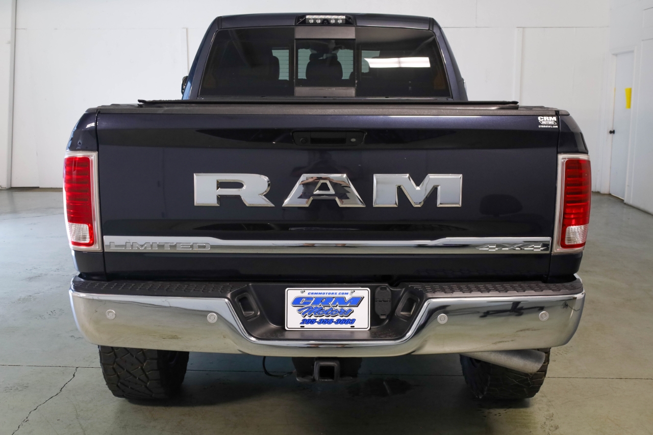 RAM 2500 Limited 4x4 Mega Cab 6'4" Box 2018 RAM 2500 Limited 4x4 Mega Cab 6'4" Box 2018