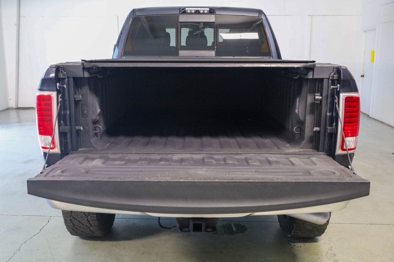 RAM 2500 Limited 4x4 Mega Cab 6'4" Box 2018 RAM 2500 Limited 4x4 Mega Cab 6'4" Box 2018