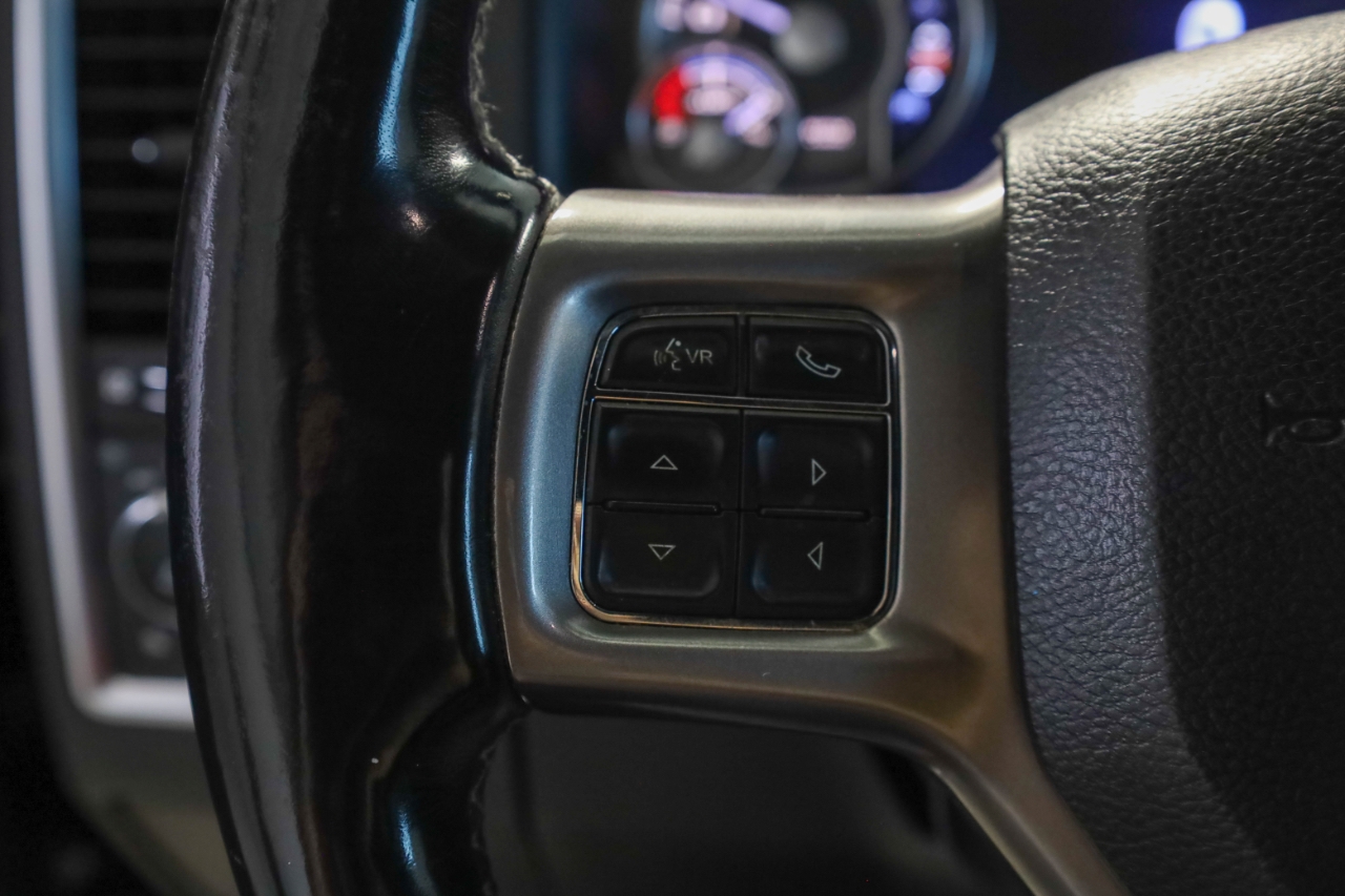 RAM 2500 Limited 4x4 Mega Cab 6'4" Box 2018 RAM 2500 Limited 4x4 Mega Cab 6'4" Box 2018