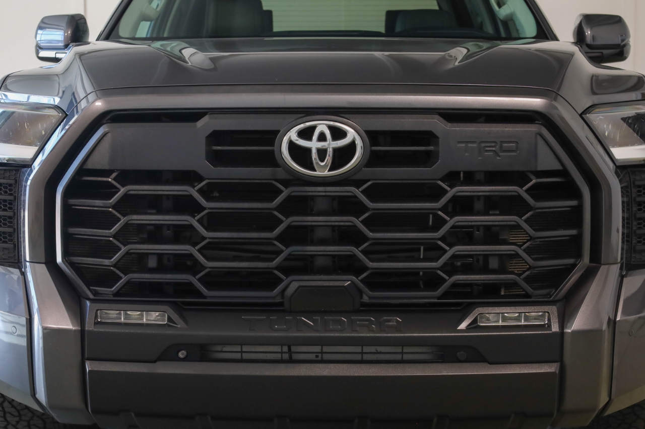 Toyota Tundra 4WD SR5 CrewMax 5.5' Bed (Natl) 2023
