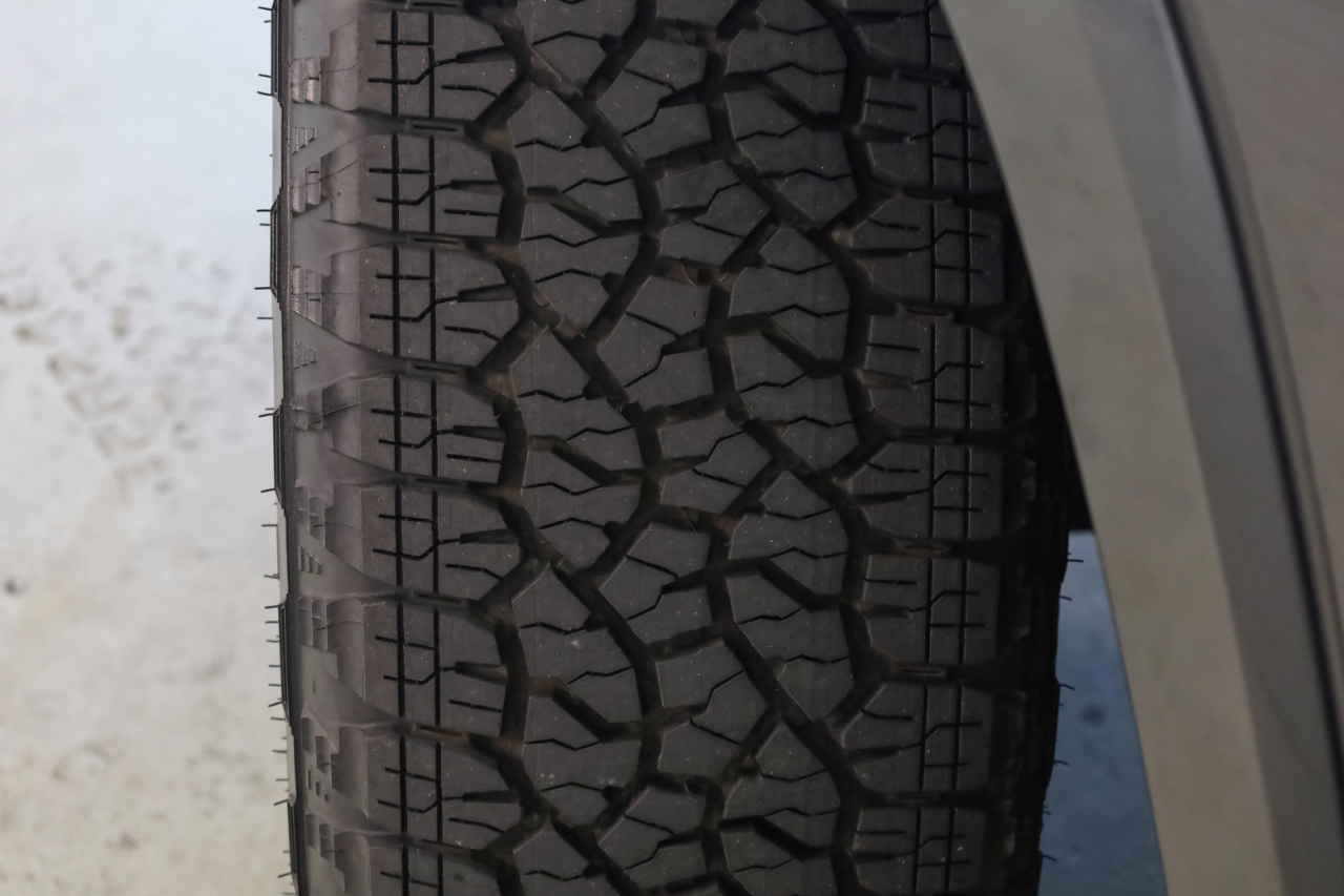 Toyota Tundra 4WD SR5 CrewMax 5.5' Bed (Natl) 2023