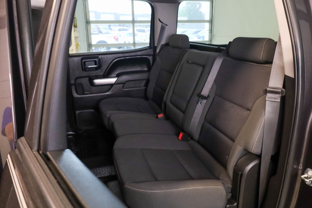 Chevrolet Silverado 1500 4WD Crew Cab 143.5" LT w/1LT 2015 Chevrolet Silverado 1500 4WD Crew Cab 143.5" LT w/1LT 2015