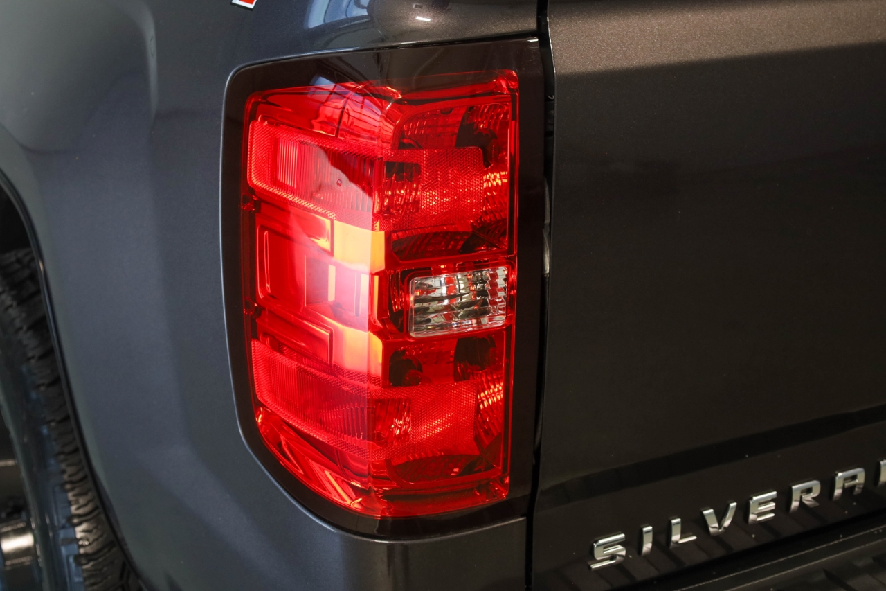 Chevrolet Silverado 1500 4WD Crew Cab 143.5" LT w/1LT 2015 Chevrolet Silverado 1500 4WD Crew Cab 143.5" LT w/1LT 2015