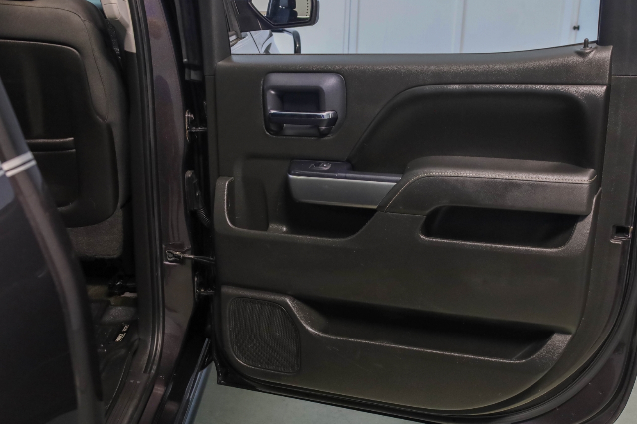 Chevrolet Silverado 1500 4WD Crew Cab 143.5" LT w/1LT 2015 Chevrolet Silverado 1500 4WD Crew Cab 143.5" LT w/1LT 2015