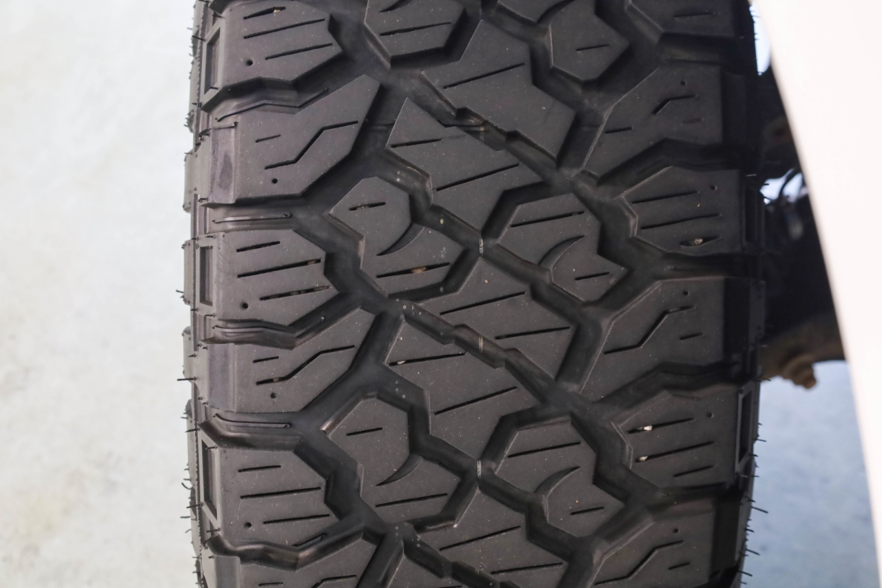 Toyota Tundra 4WD Truck Double Cab 5.7L FFV V8 6-Spd AT (Natl) 2013 Toyota Tundra 4WD Truck Double Cab 5.7L FFV V8 6-Spd AT (Natl) 2013