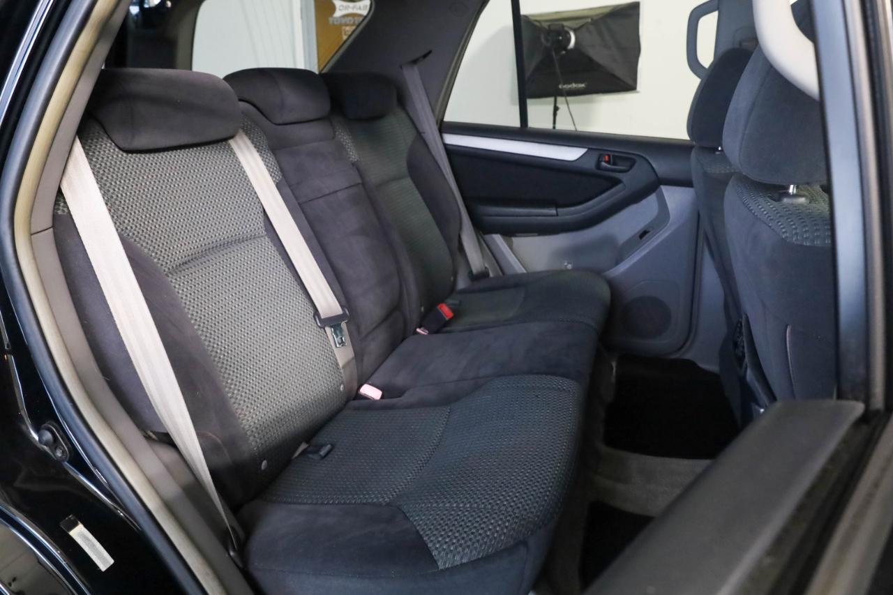 Toyota 4Runner 4dr SR5 V8 Auto (Natl) 2005 Toyota 4Runner 4dr SR5 V8 Auto (Natl) 2005