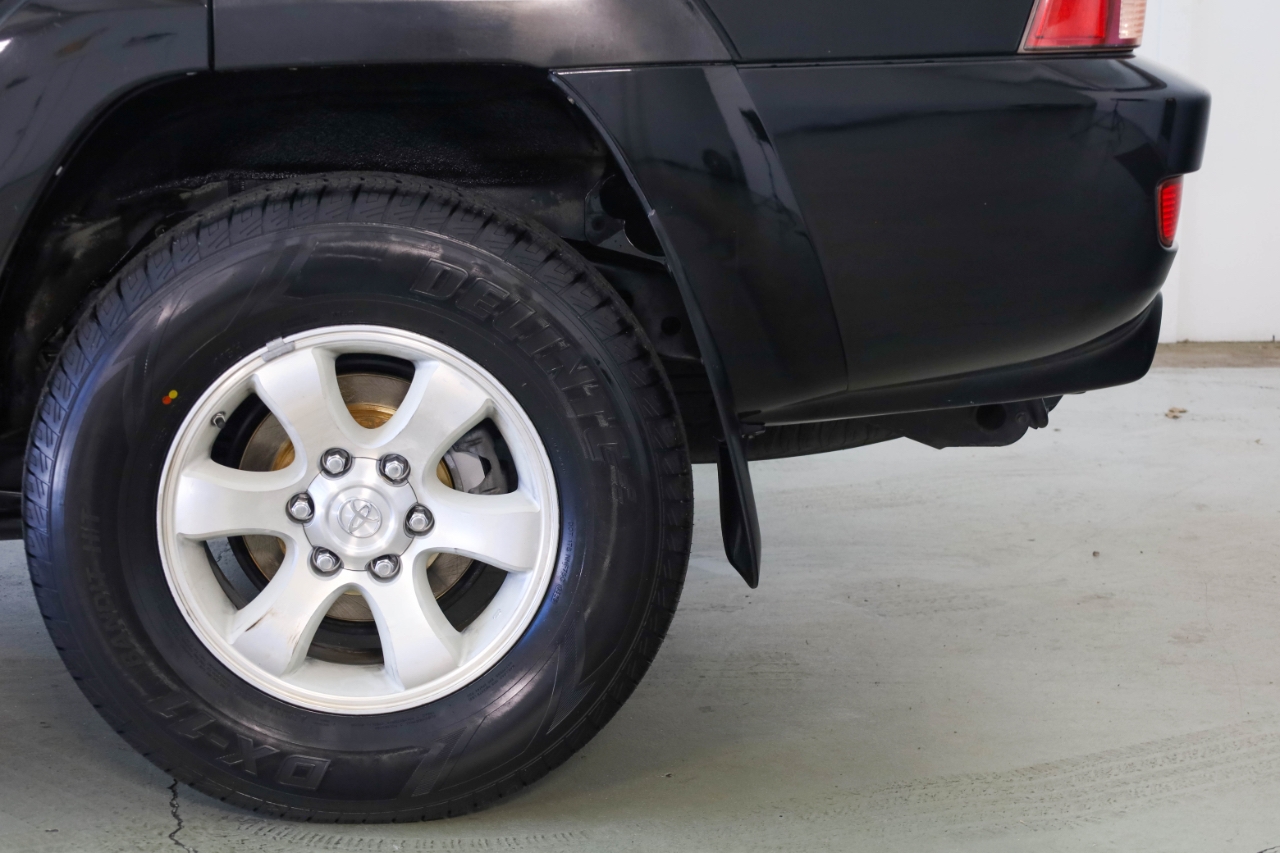 Toyota 4Runner 4dr SR5 V8 Auto (Natl) 2005 Toyota 4Runner 4dr SR5 V8 Auto (Natl) 2005