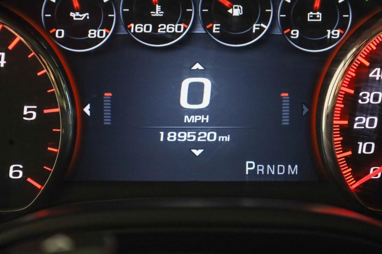 GMC Sierra 1500 4WD Crew Cab 143.5" Denali 2015