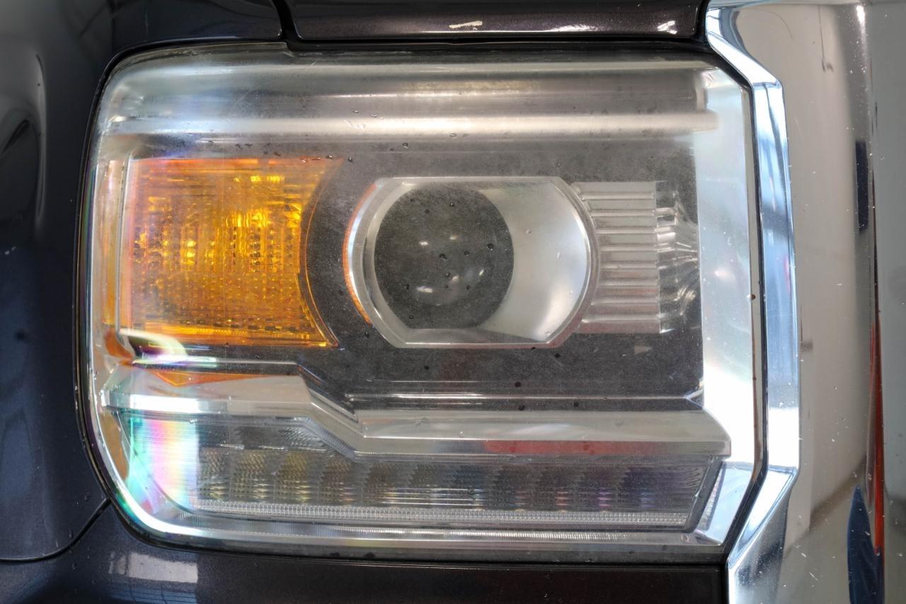 GMC Sierra 1500 4WD Crew Cab 143.5" Denali 2015