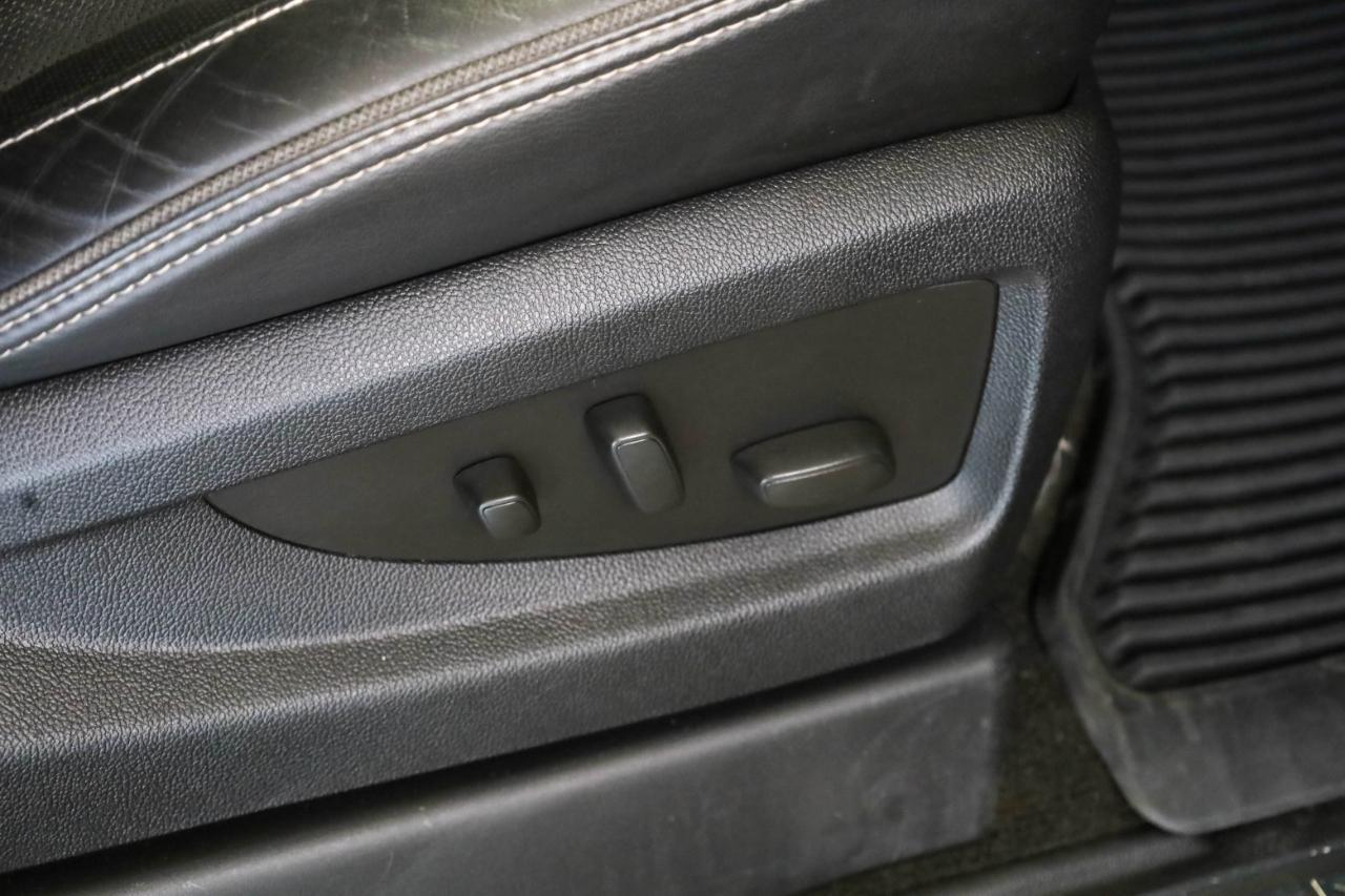 GMC Sierra 1500 4WD Crew Cab 143.5" Denali 2015