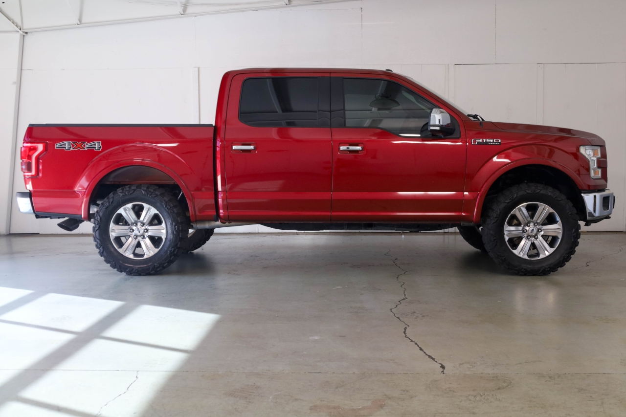 Ford F-150 Lariat 4WD SuperCrew 5.5' Box 2017 Ford F-150 Lariat 4WD SuperCrew 5.5' Box 2017