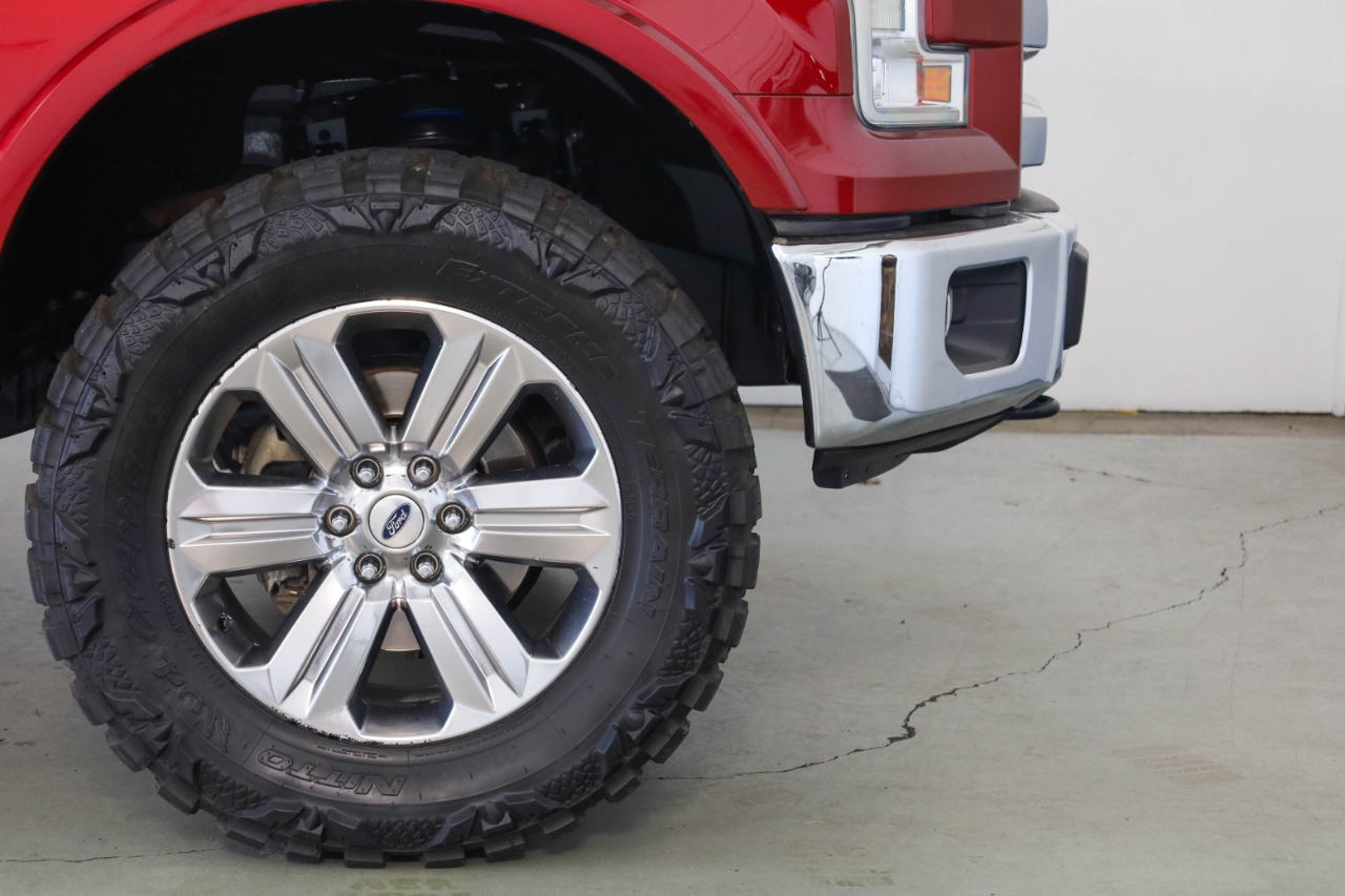 Ford F-150 Lariat 4WD SuperCrew 5.5' Box 2017 Ford F-150 Lariat 4WD SuperCrew 5.5' Box 2017