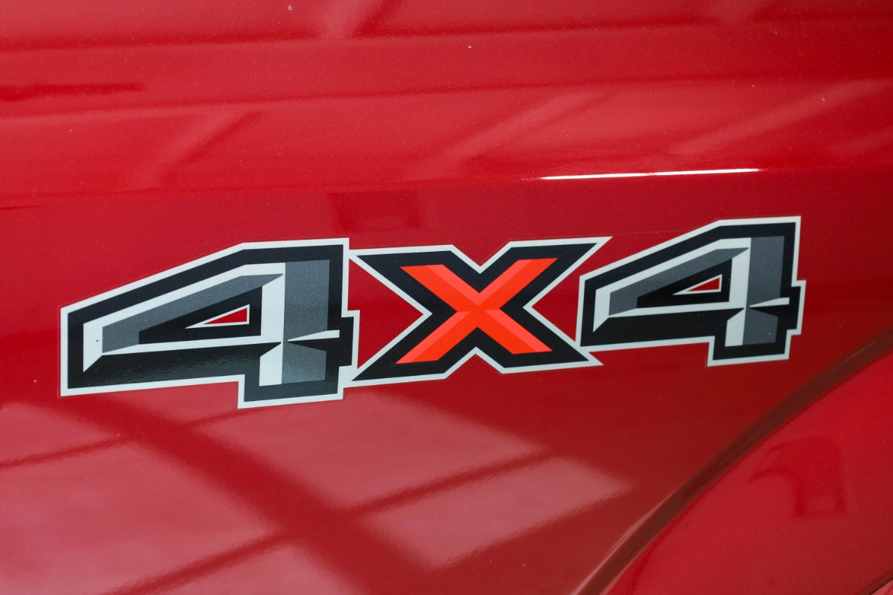 Ford F-150 Lariat 4WD SuperCrew 5.5' Box 2017 Ford F-150 Lariat 4WD SuperCrew 5.5' Box 2017