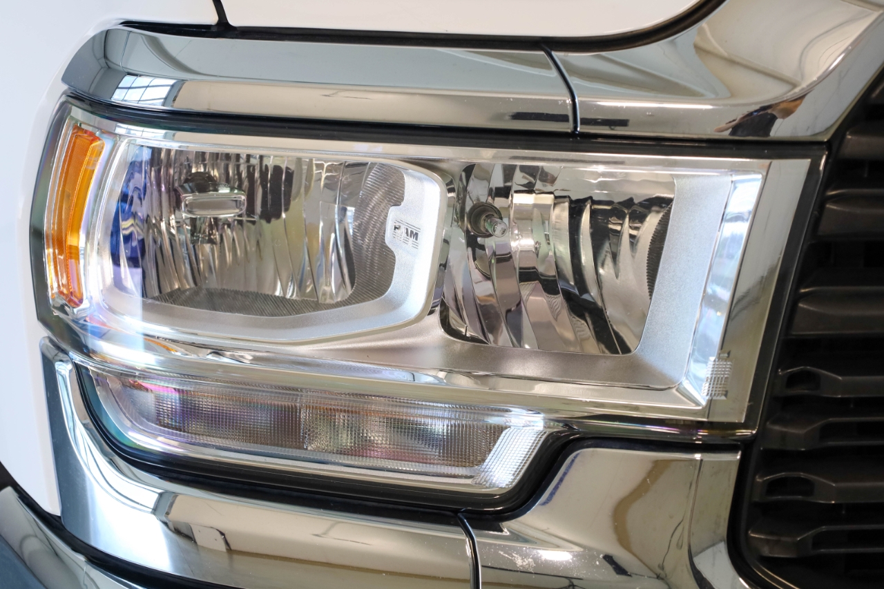 RAM 3500 Big Horn 4x4 Crew Cab 8' Box 2022 RAM 3500 Big Horn 4x4 Crew Cab 8' Box 2022