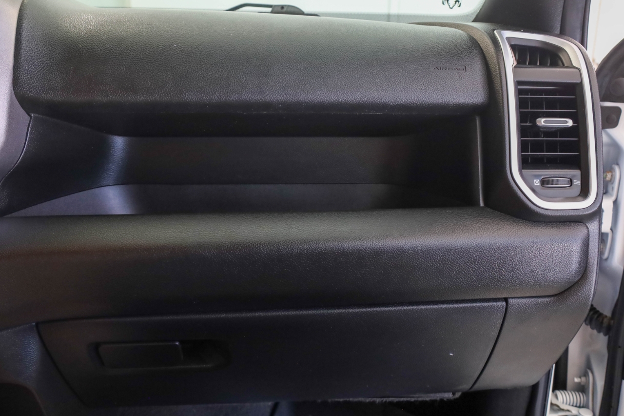 RAM 3500 Big Horn 4x4 Crew Cab 8' Box 2022 RAM 3500 Big Horn 4x4 Crew Cab 8' Box 2022