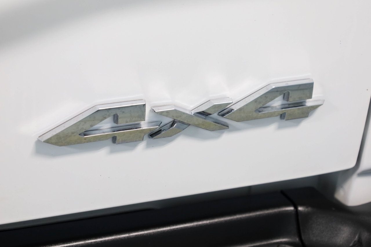 RAM 3500 Big Horn 4x4 Crew Cab 8' Box 2022