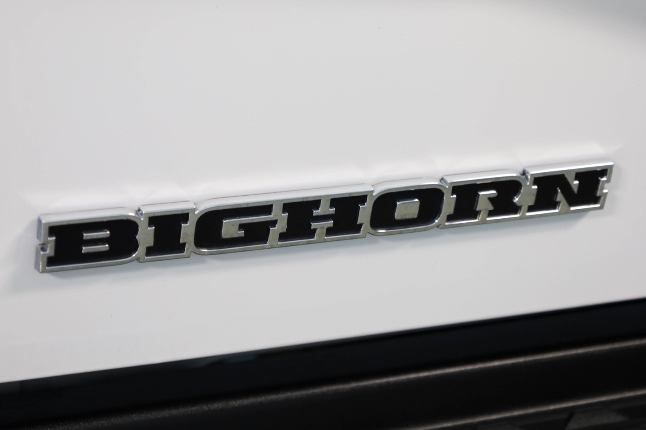 RAM 3500 Big Horn 4x4 Crew Cab 8' Box 2022