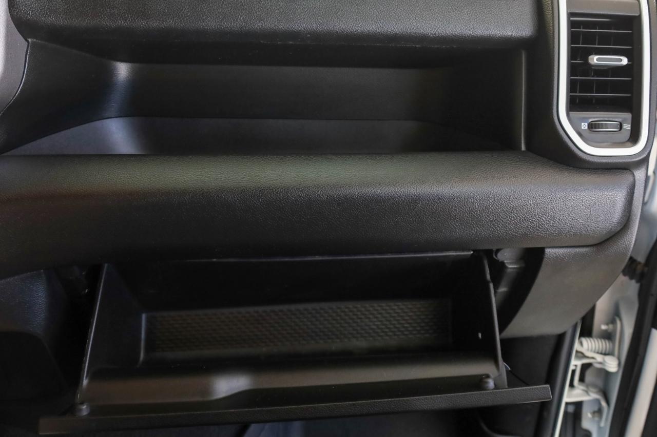 RAM 3500 Big Horn 4x4 Crew Cab 8' Box 2022