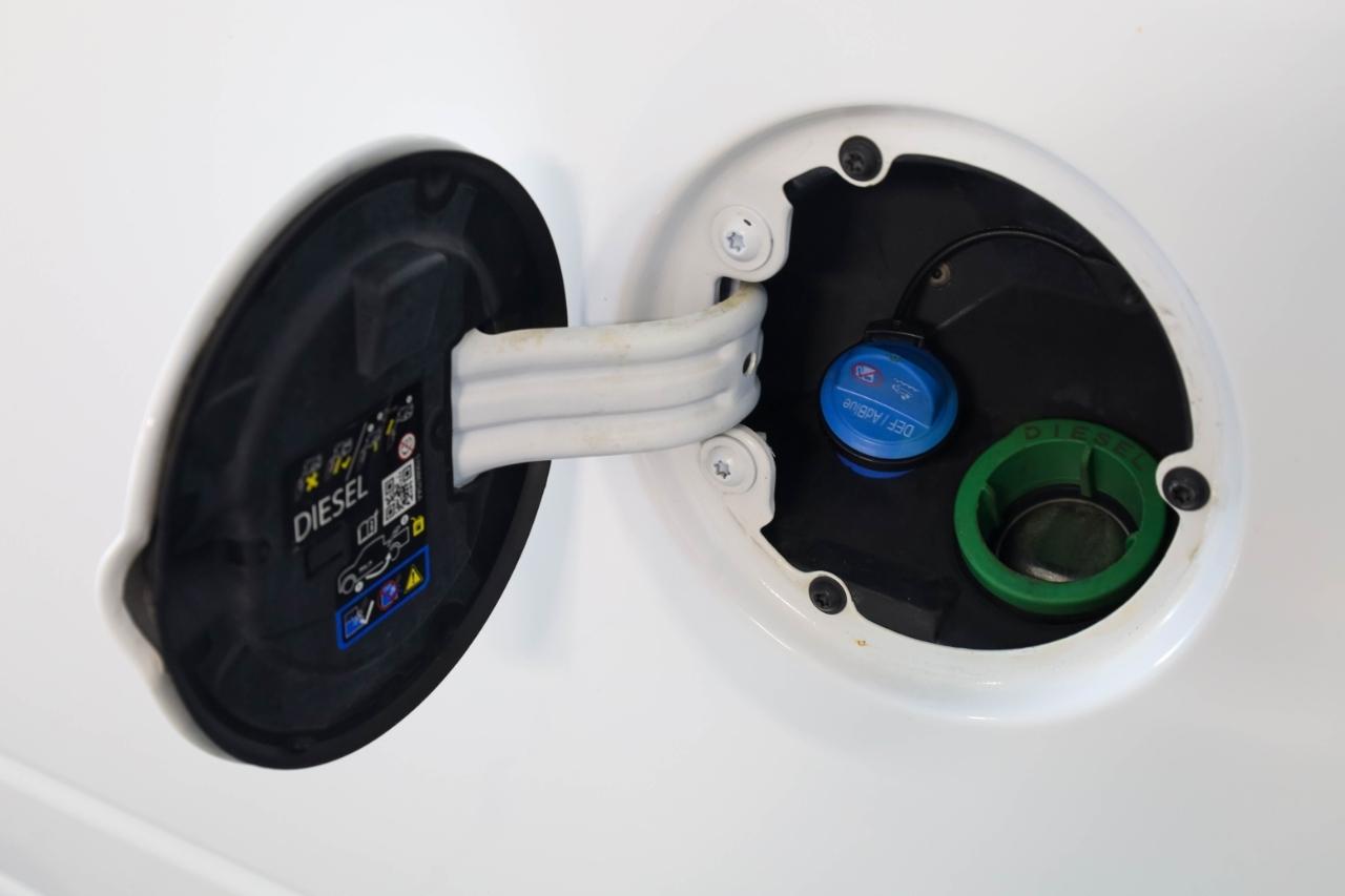 RAM 3500 Big Horn 4x4 Crew Cab 8' Box 2022