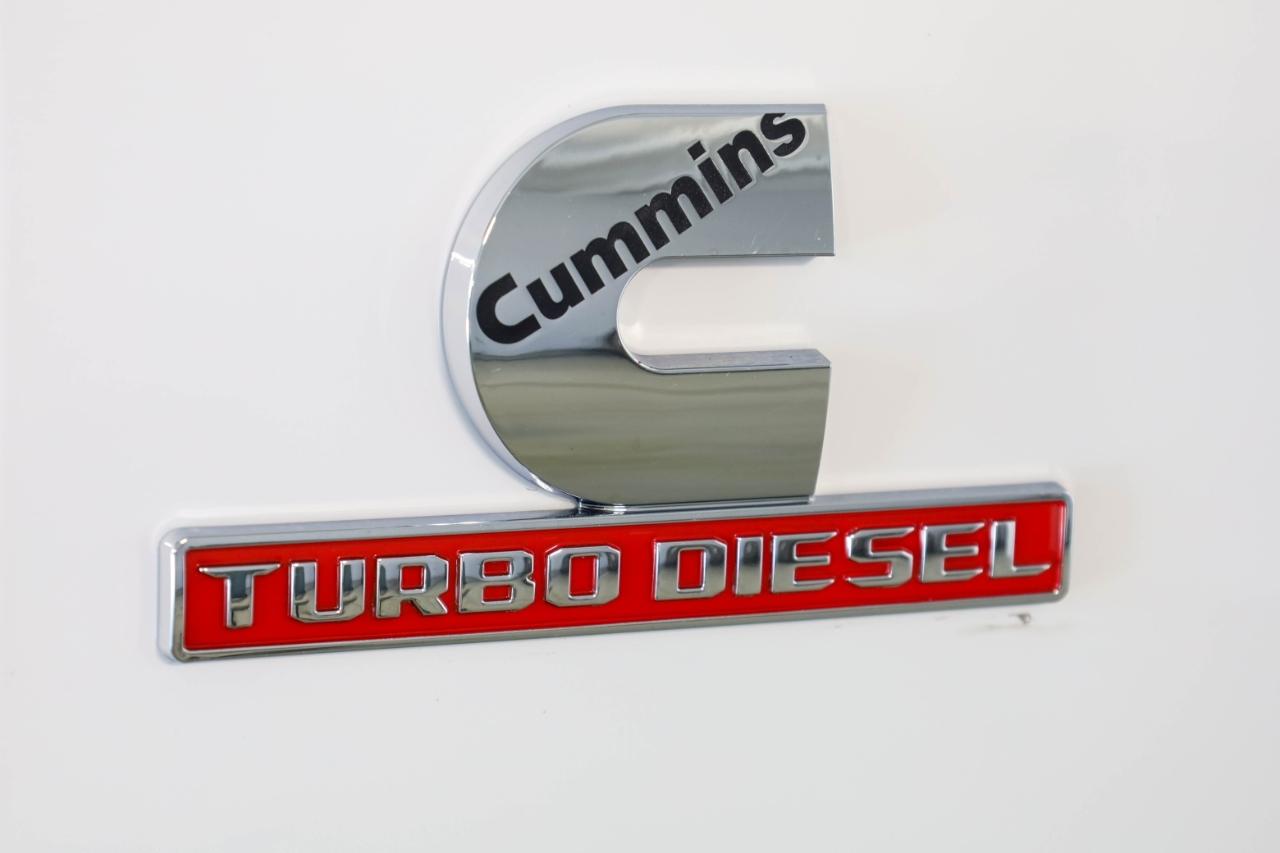 RAM 3500 Big Horn 4x4 Crew Cab 8' Box 2022