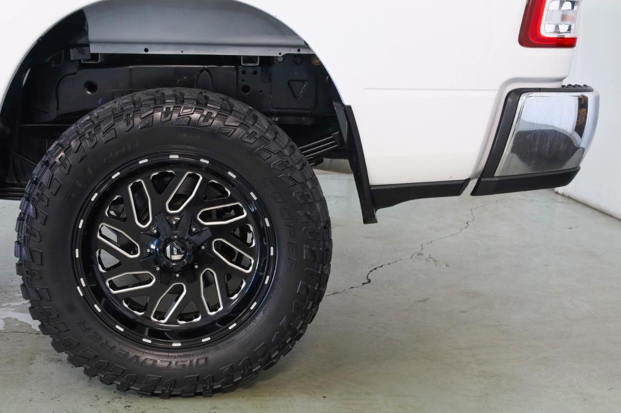 RAM 3500 Big Horn 4x4 Crew Cab 8' Box 2022