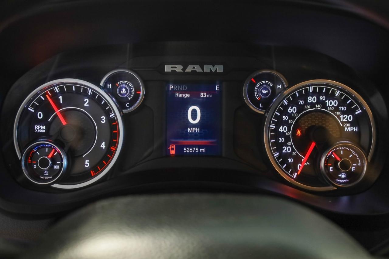 RAM 3500 Big Horn 4x4 Crew Cab 8' Box 2022