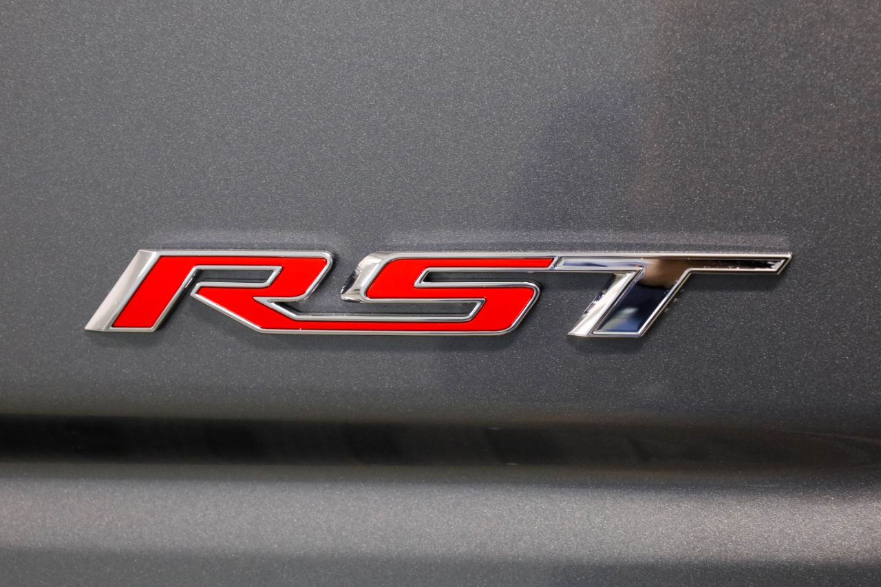 Chevrolet Silverado 1500 4WD Crew Cab 147" RST 2020 Chevrolet Silverado 1500 4WD Crew Cab 147" RST 2020