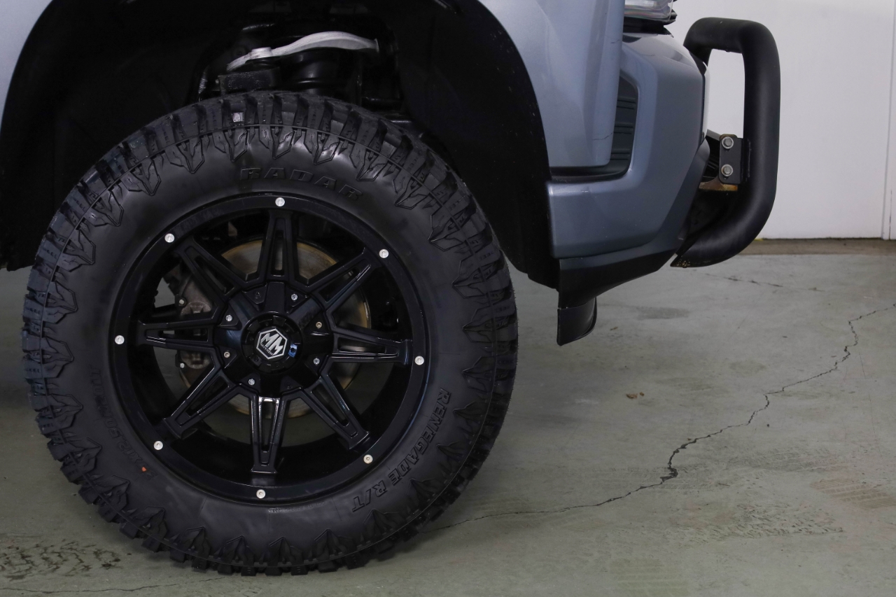 Chevrolet Silverado 1500 4WD Crew Cab 147" RST 2020 Chevrolet Silverado 1500 4WD Crew Cab 147" RST 2020