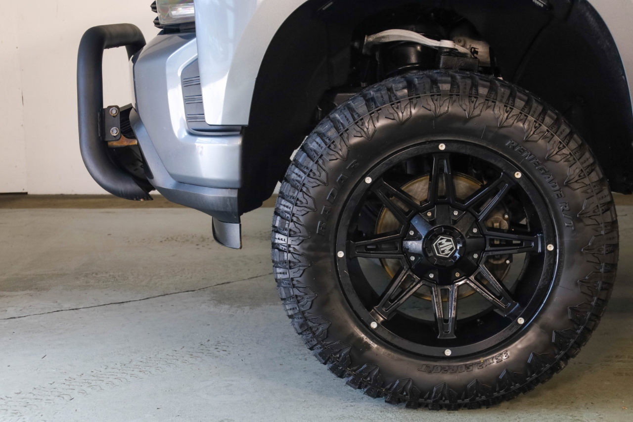 Chevrolet Silverado 1500 4WD Crew Cab 147" RST 2020 Chevrolet Silverado 1500 4WD Crew Cab 147" RST 2020