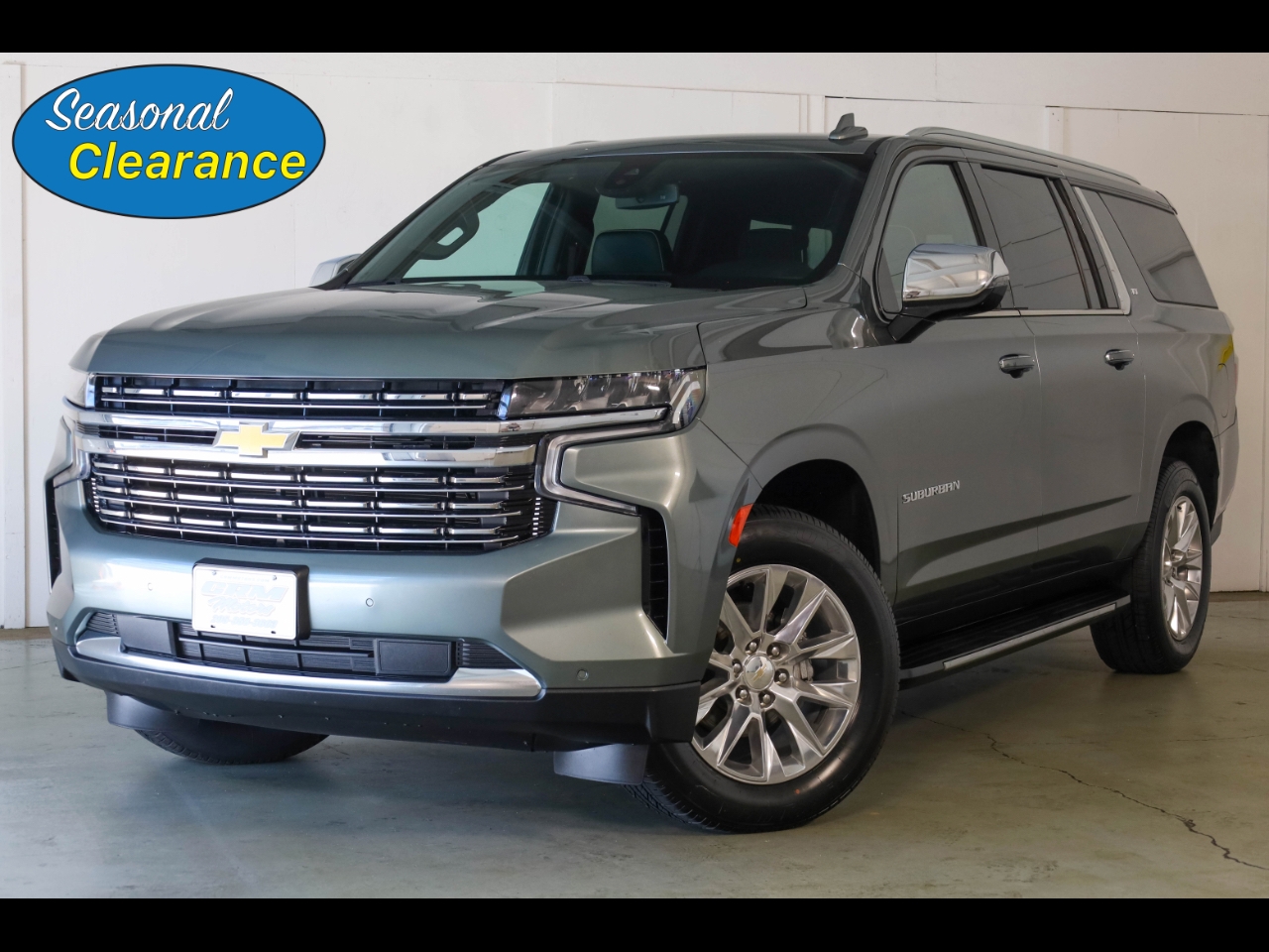 2023 Chevrolet Suburban 4WD 4dr Premier