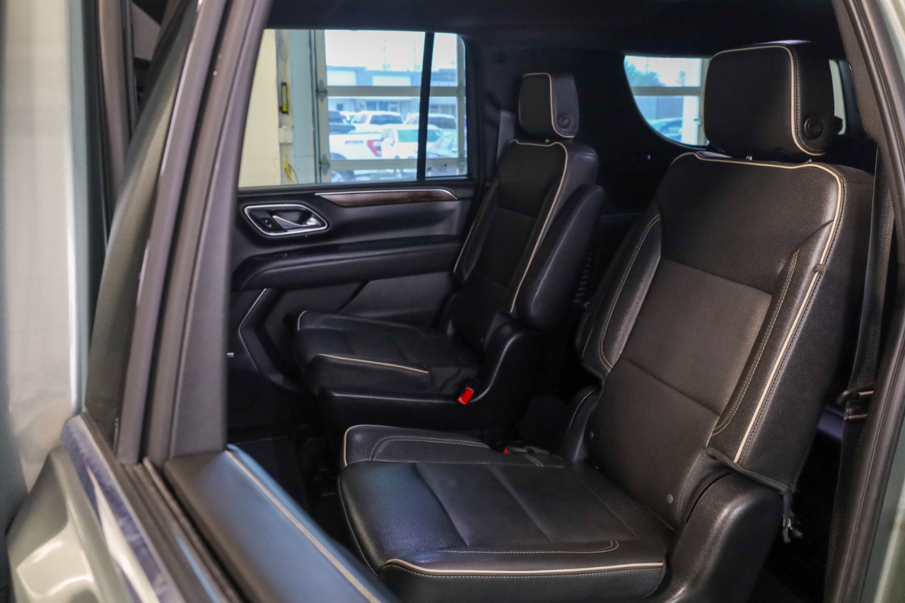 Chevrolet Suburban 4WD 4dr Premier 2023