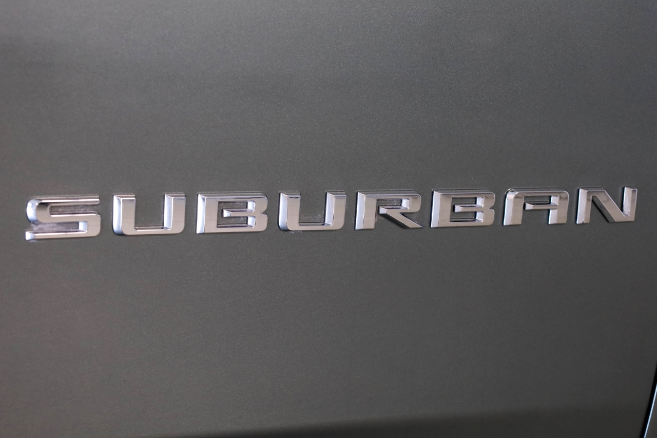 Chevrolet Suburban 4WD 4dr Premier 2023