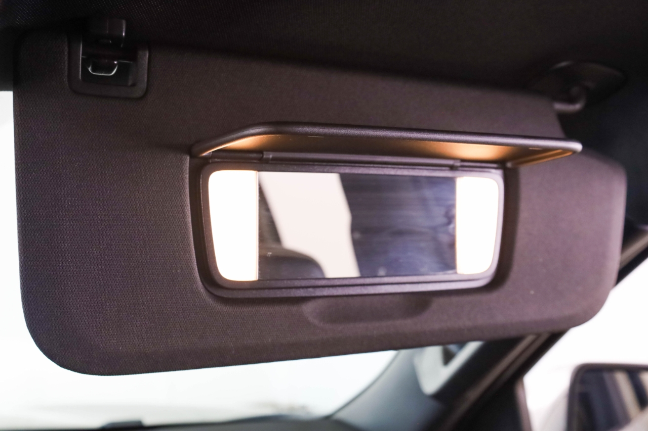 Chevrolet Suburban 4WD 4dr Premier 2023