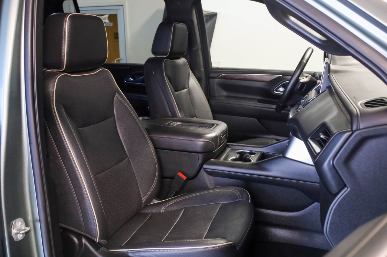 Chevrolet Suburban 4WD 4dr Premier 2023