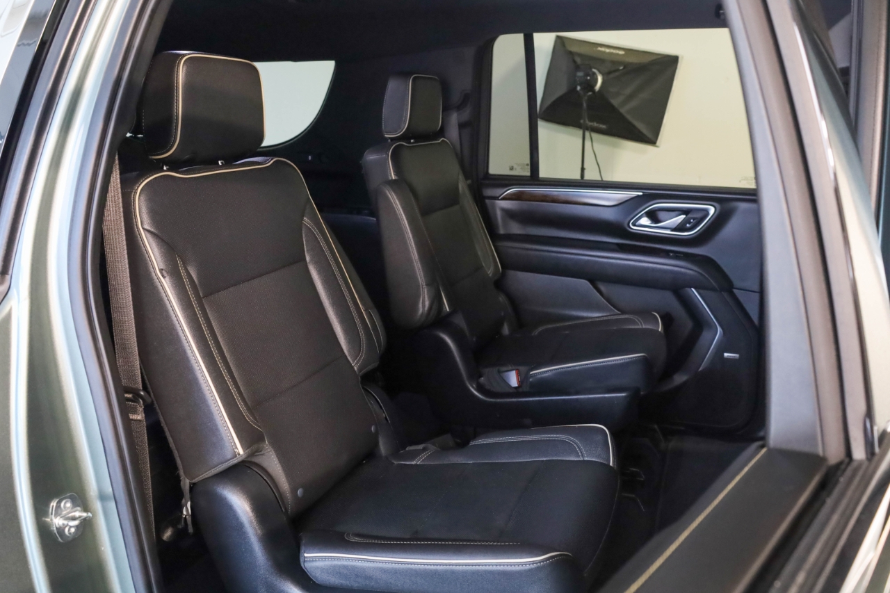 Chevrolet Suburban 4WD 4dr Premier 2023