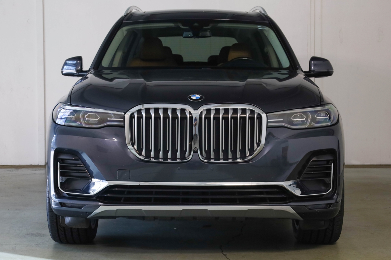 BMW X7 xDrive40i Sports Activity Vehicle 2019