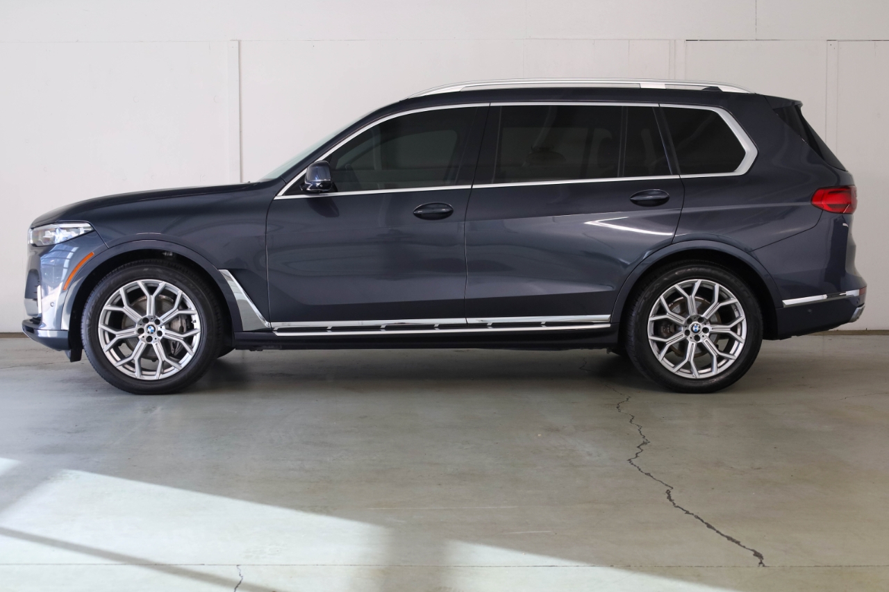 BMW X7 xDrive40i Sports Activity Vehicle 2019