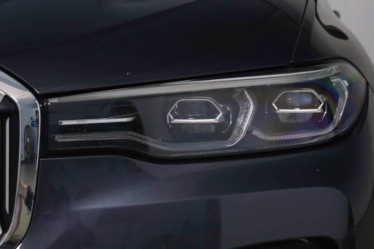 BMW X7 xDrive40i Sports Activity Vehicle 2019